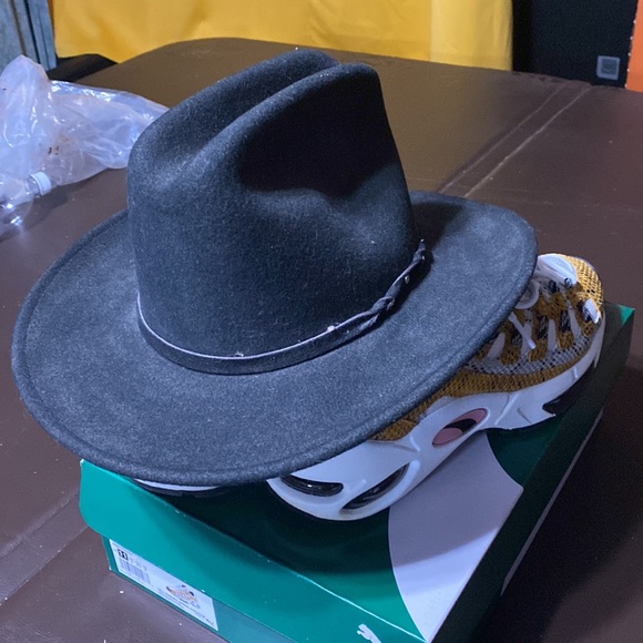 Womens cowboy hat